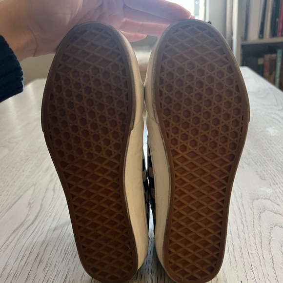 Vans Checkerboard High-Top Sneakers - Picture 6 of 6